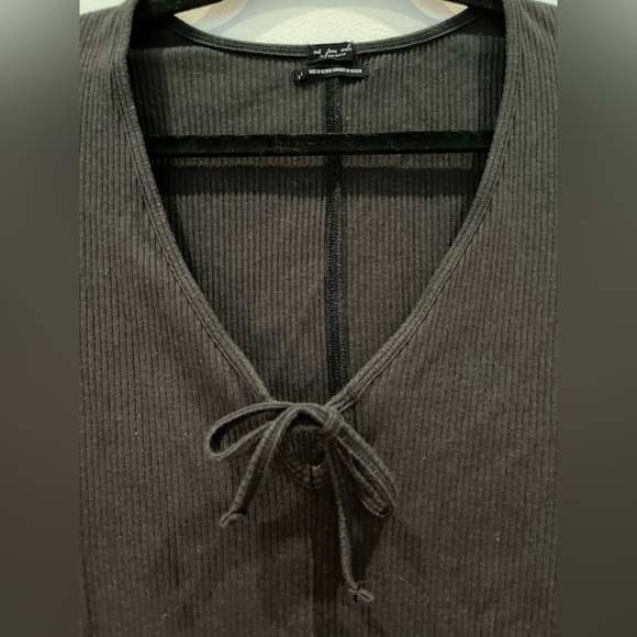 Black Ribbed Bodysuit - Picture 3 of 3